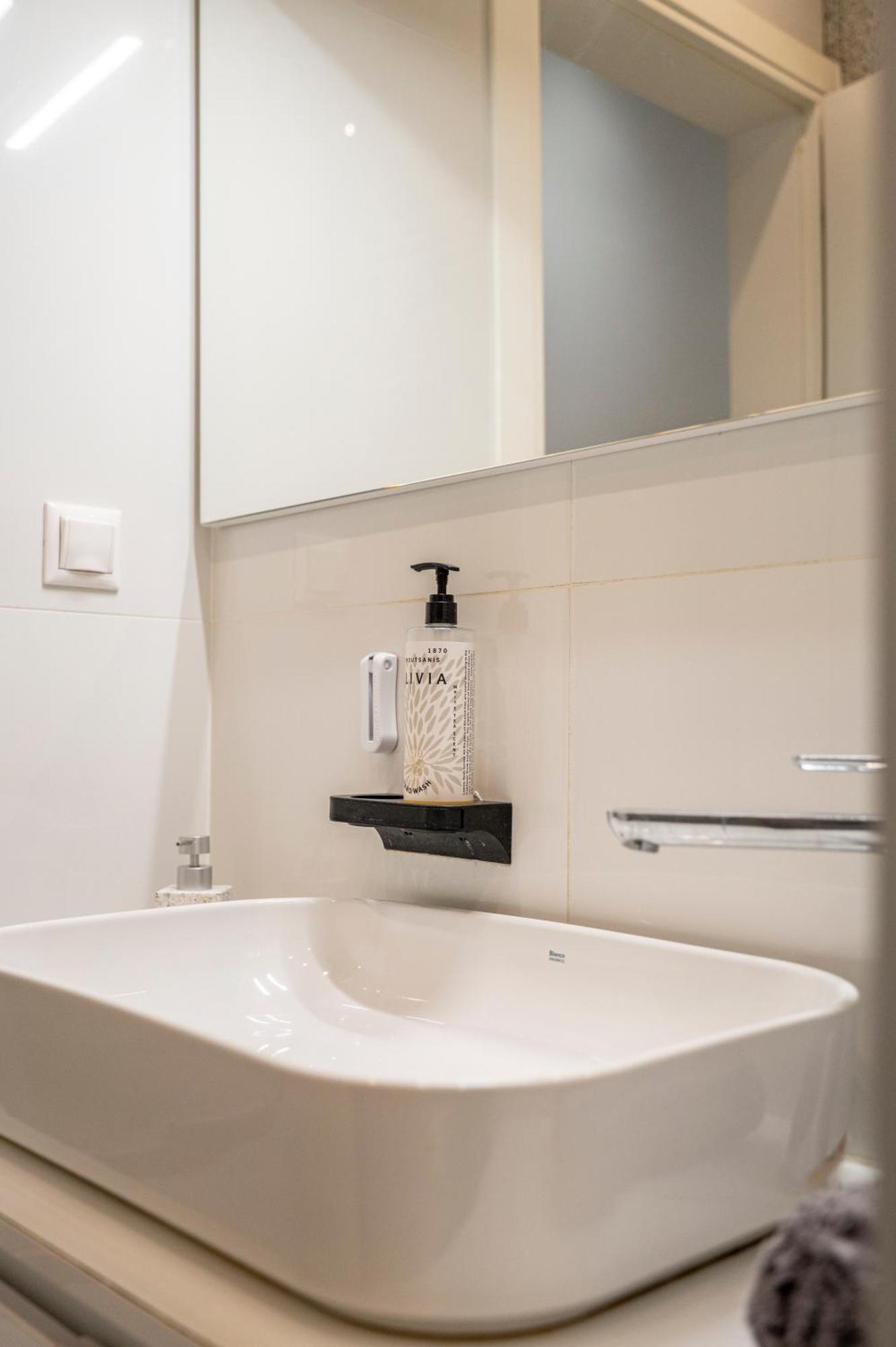 Houseloft Grand Vista Apartment เทสซาโลนิกิ ภายนอก รูปภาพ