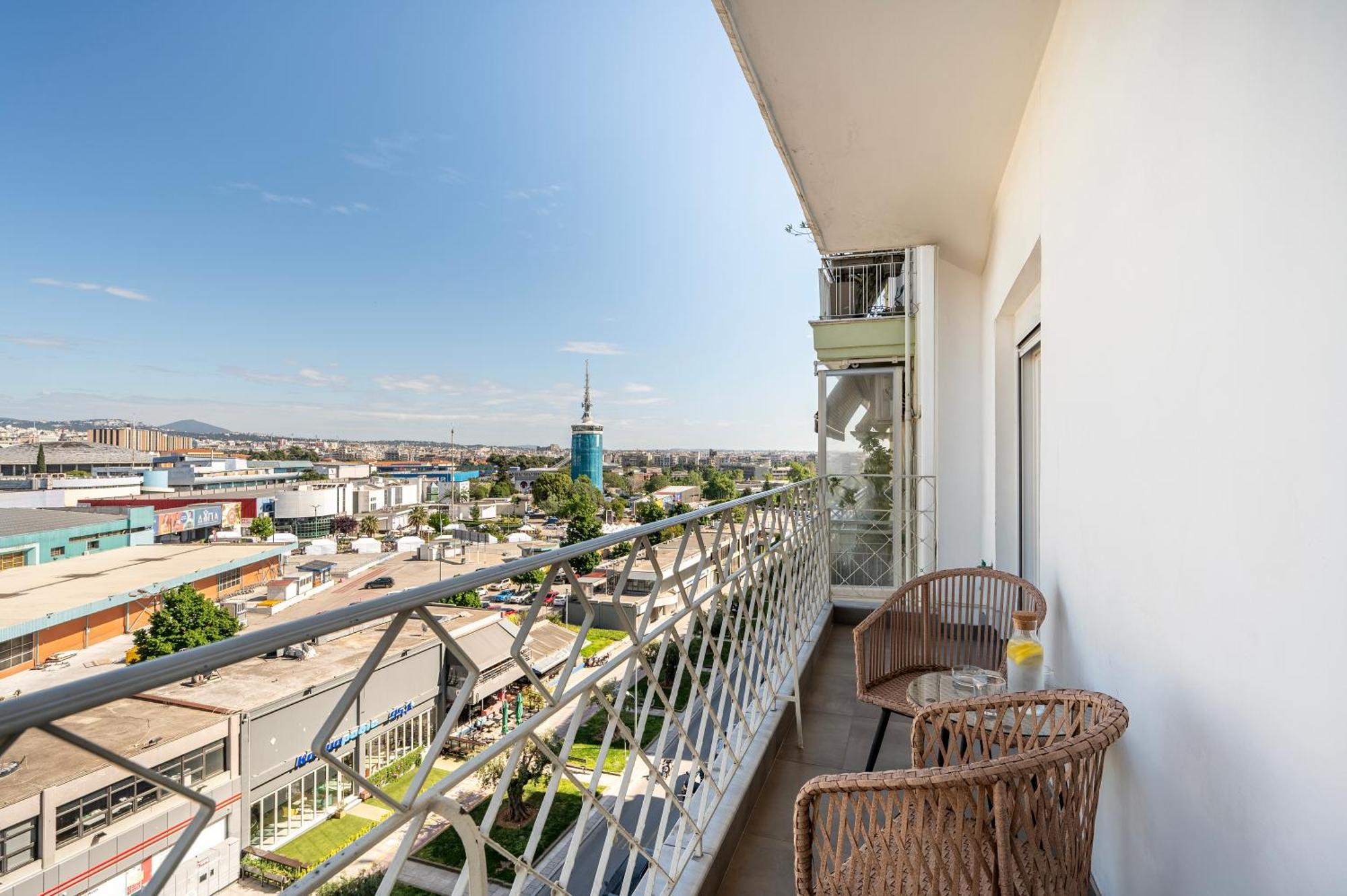 Houseloft Grand Vista Apartment เทสซาโลนิกิ ภายนอก รูปภาพ